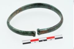 Foto von Bronzearmreif (NHMW-PRAE-026112)